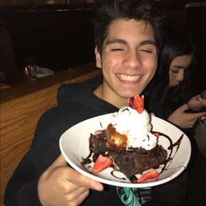 Meet your Posher, Diegdiego